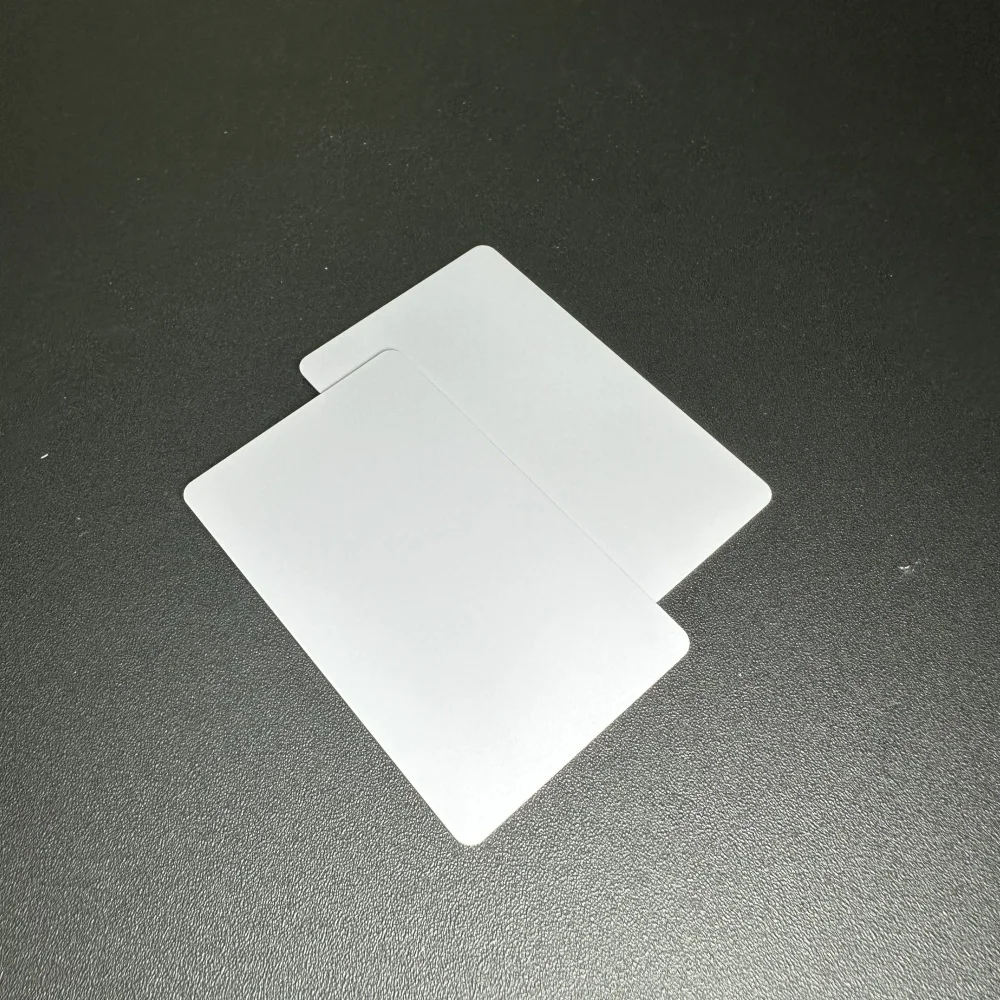 

Глянцевая белая пустая карта из ПВХ для струйной печати, водонепроницаемая пластиковая идентификационная карта, визитная карточка для Epson для струйного принтера Canon * 20