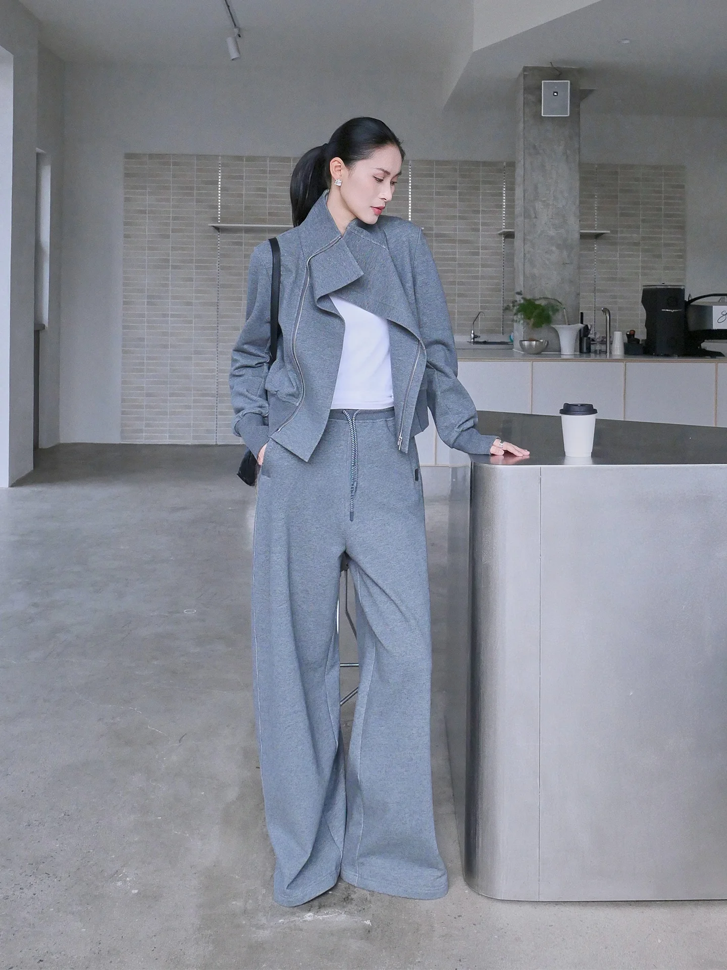 

Jieji Zhang Qi High-End ey Cotton Fce-Lined Casual Outfit with Wide Leg Pants Zipper Closure Loose Fit Faion Set