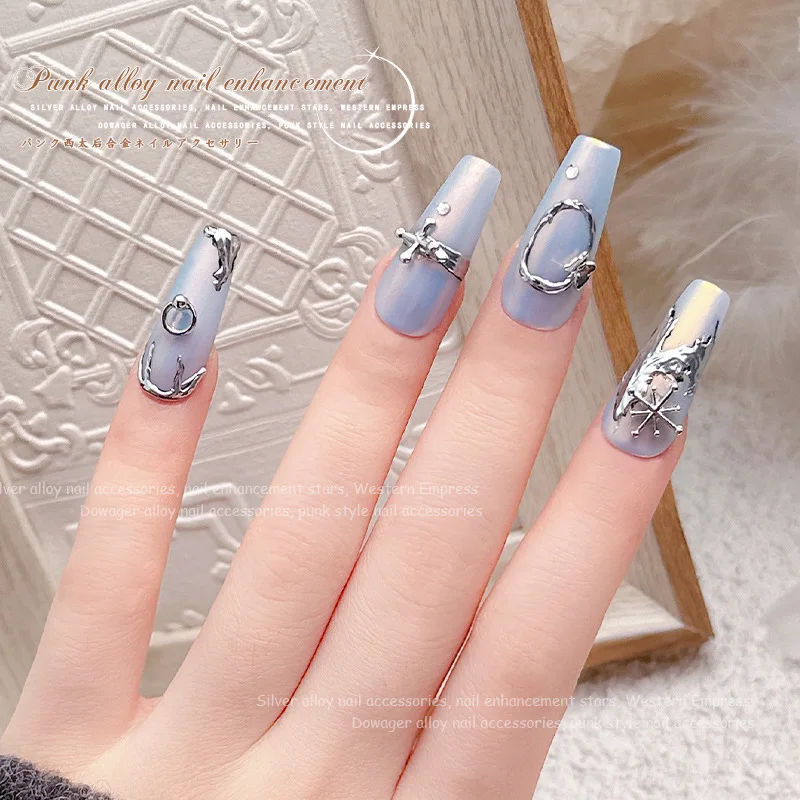 YYM 10 Stück Vintage Metall-Stern-Nagelkunst-Dekorationen im Punk-Stil, Legierung, Kreuz, Planet, Nagelschmuck für DIY-Maniküre-Design-Zubehör