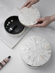 French Style Natural Color Shell Jewelry Organizer, Light Luxury Ornaments, Kitchens Decorations, Photography Props, Round Tray