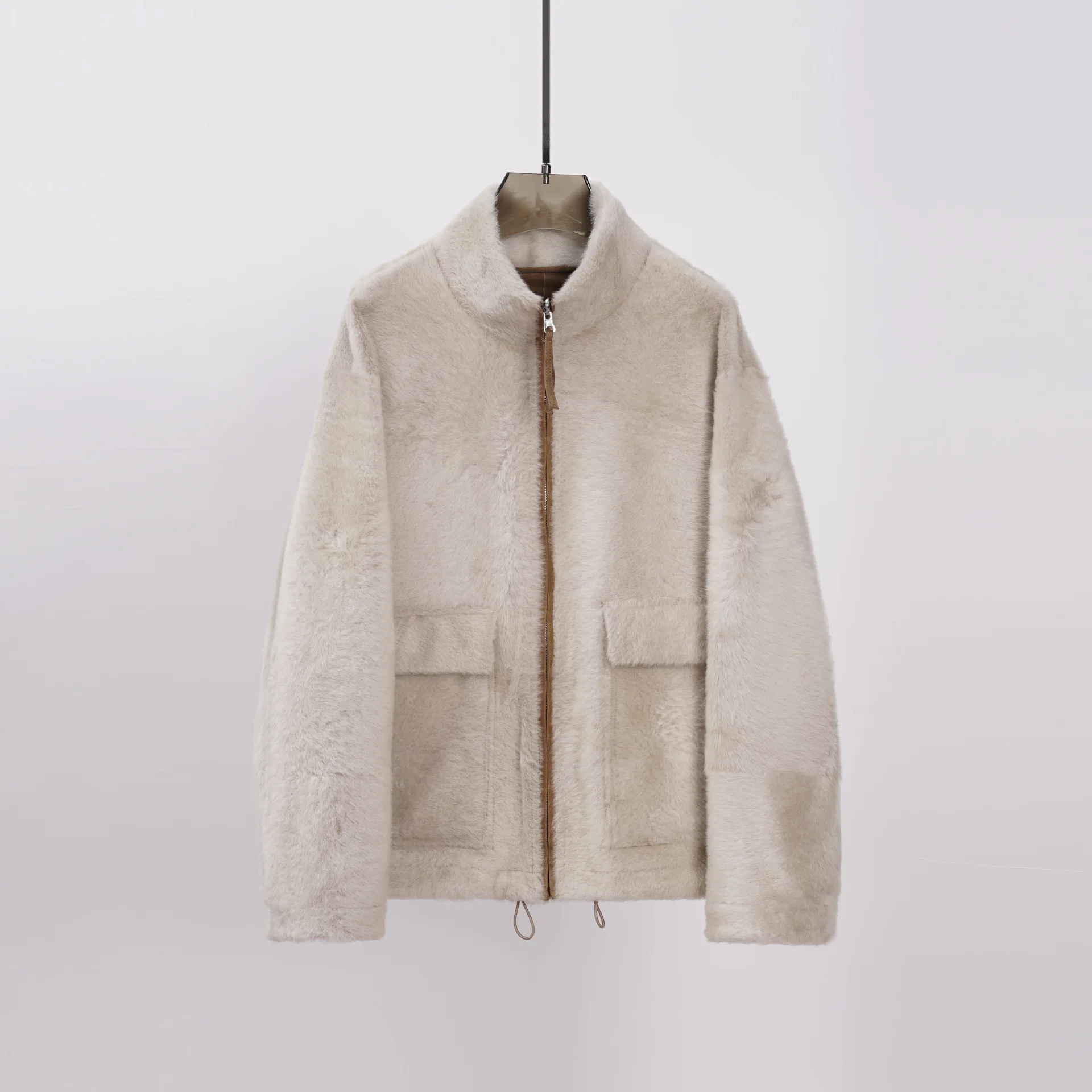 Cappotto double face senza cuciture realizzato a mano in lana e pelle di pecora premium