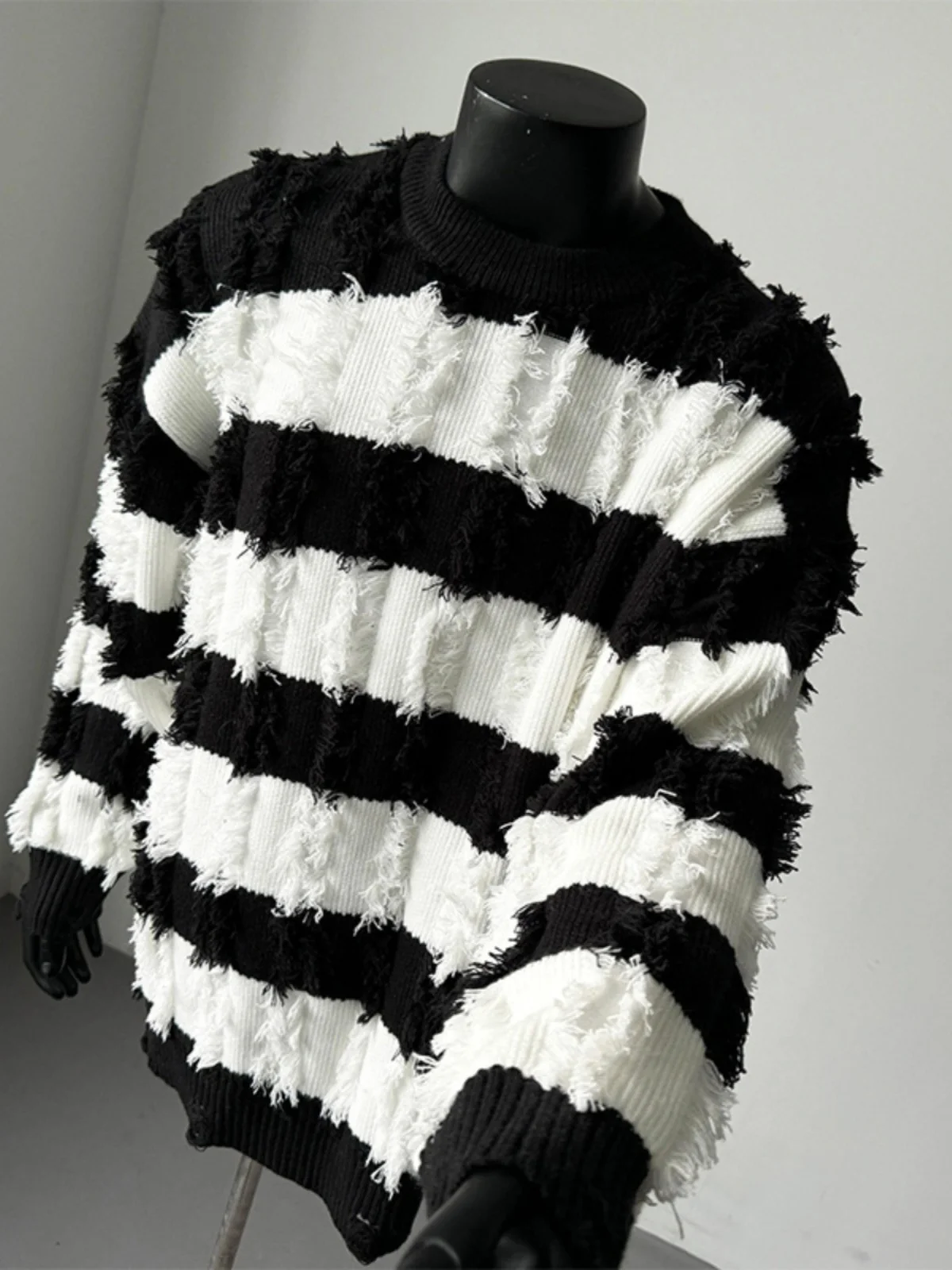 

Корейский свитер в стиле Lazy Style с цветными блоками и полосками, свободный крой, круглый вырез, унисекс, плотный, осенне-зимний, вязаный, модный