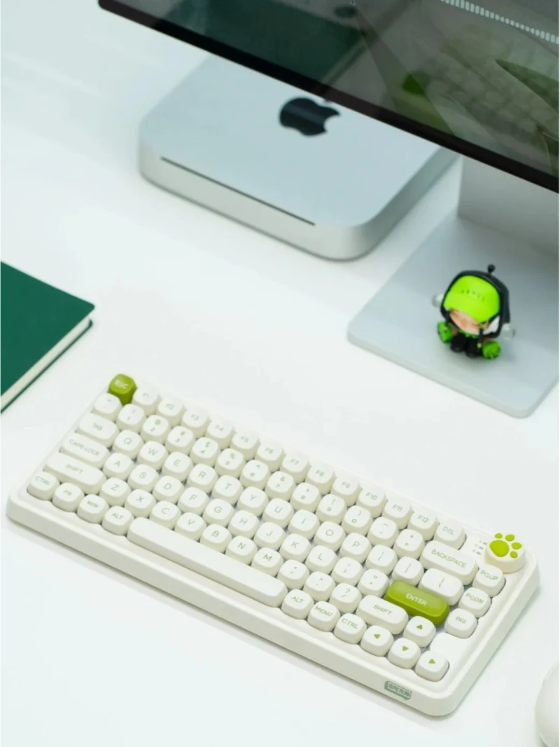 Dareu Z82 Pro Green Lemon Cat's Claw سماعة لاسلكية تعمل بالبلوتوث لوحة المفاتيح 3 نموذج قابل للتبديل السريع RGB الخلفية لوحة المفاتيح الميكانيكية للألعاب