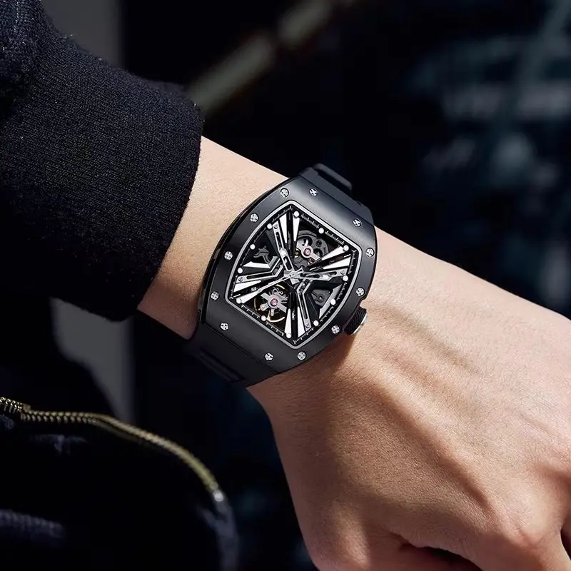 Fashion Accessories Luxurys Skeleton Wristwatch Factory Made In China Waterproof Tonneau Automatic Luminous Mechanical Watch 202
