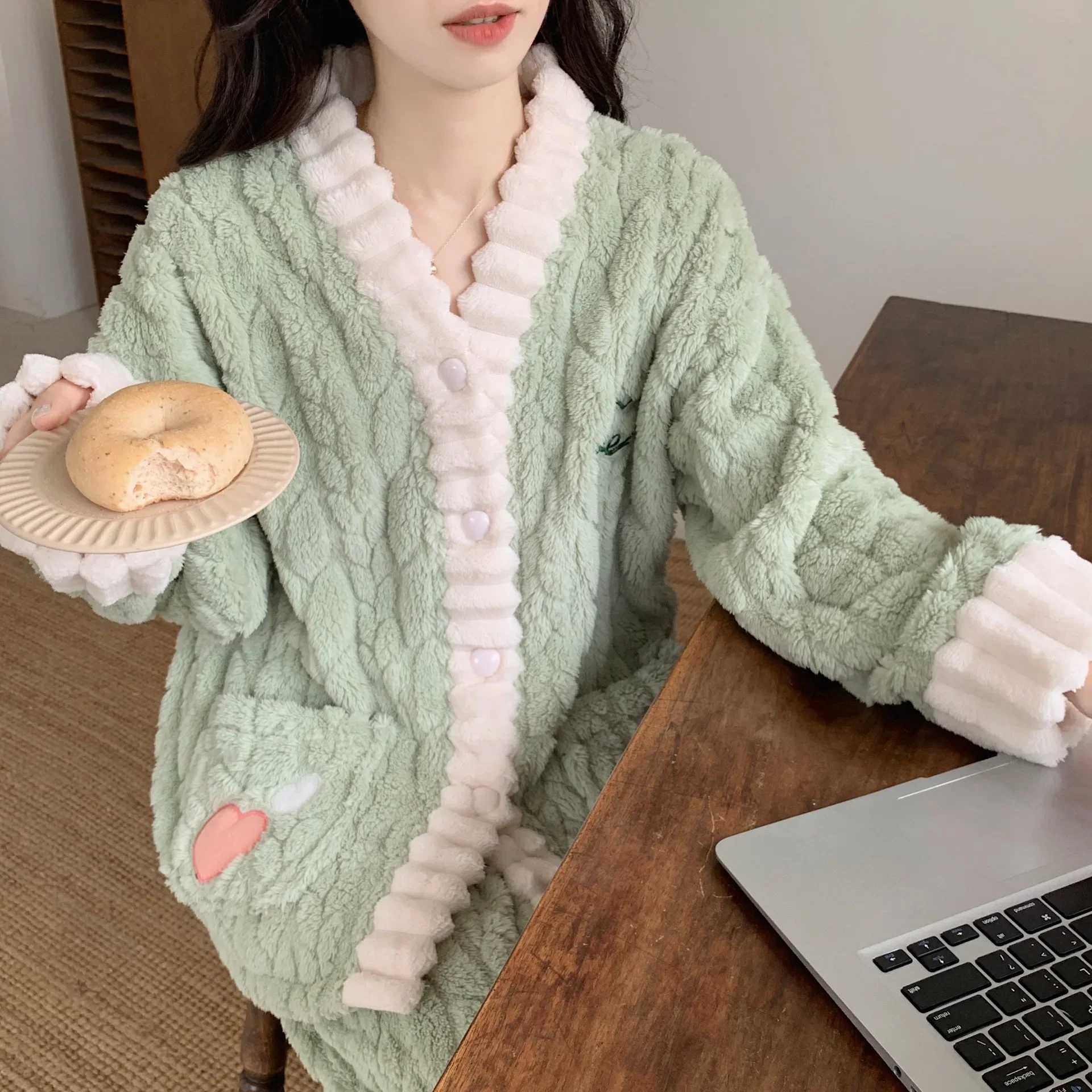 Hoge kwaliteit verdikte warme winter dames flanellen pyjama mode zacht casual comfortabel homewear dames nachtkleding geven een geschenk