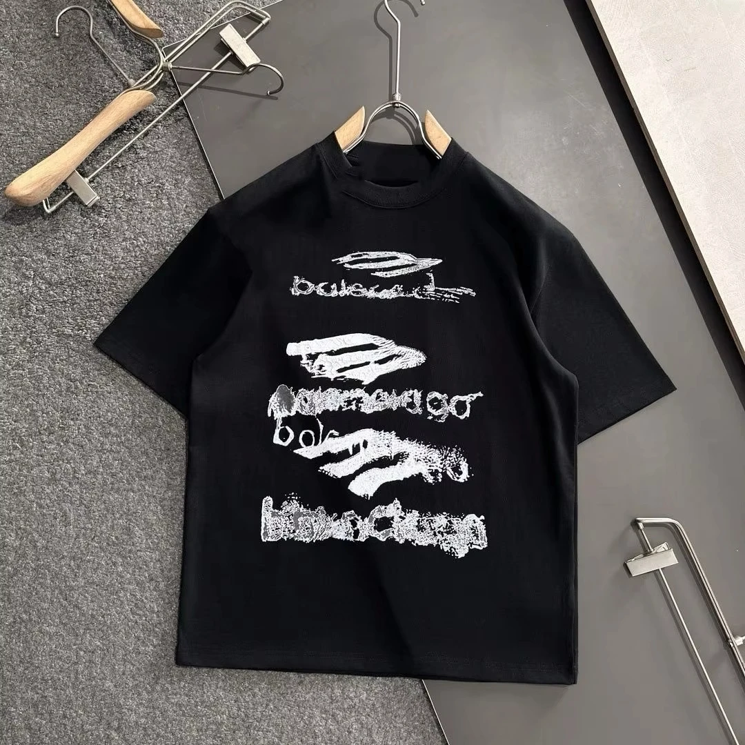 2025 nueva tendencia europea de verano estampado súper claro nueva camiseta transpirable de algodón puro holgada y cómoda para hombres