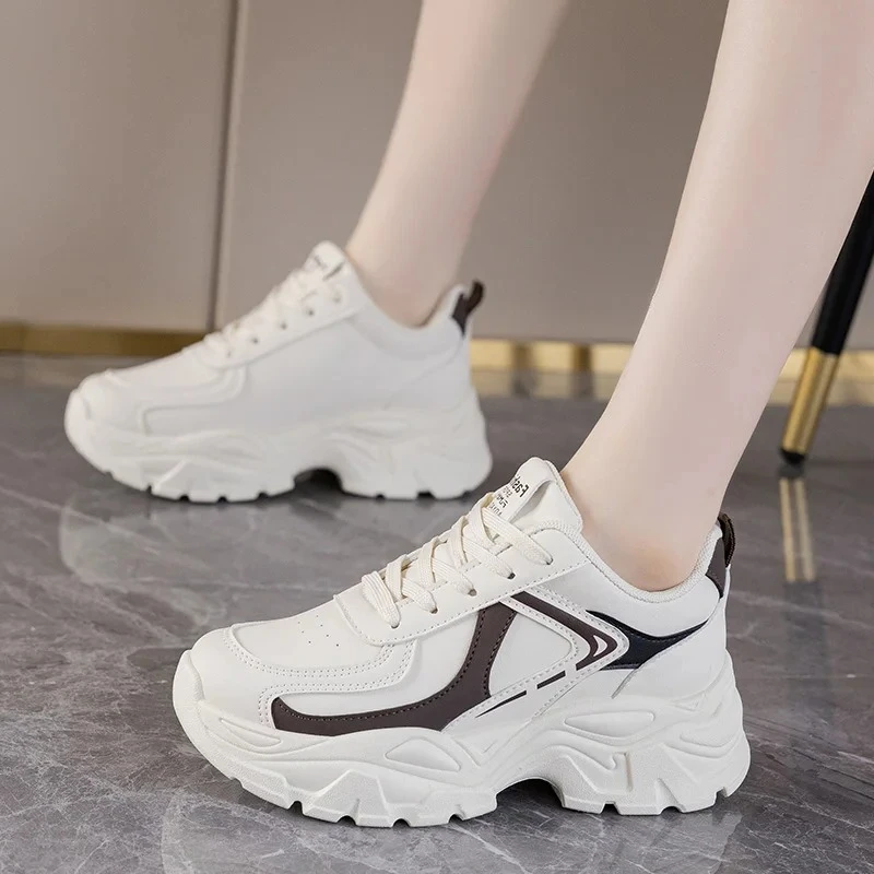 

Весенне-осенняя новая удобная модная женская вулканизированная обувь на плоской подошве, спортивная обувь на толстой подошве со шнуровкой и круглым носком