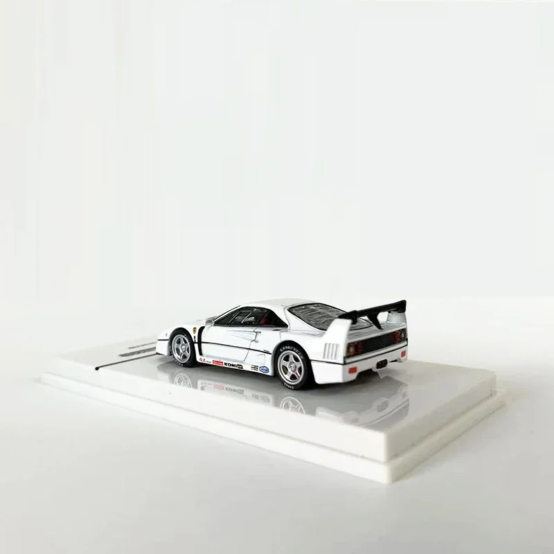 Tarmac Works 1:64 Alloy Model Car F40 Lightweight Die-Cast Sport Vehicle -White