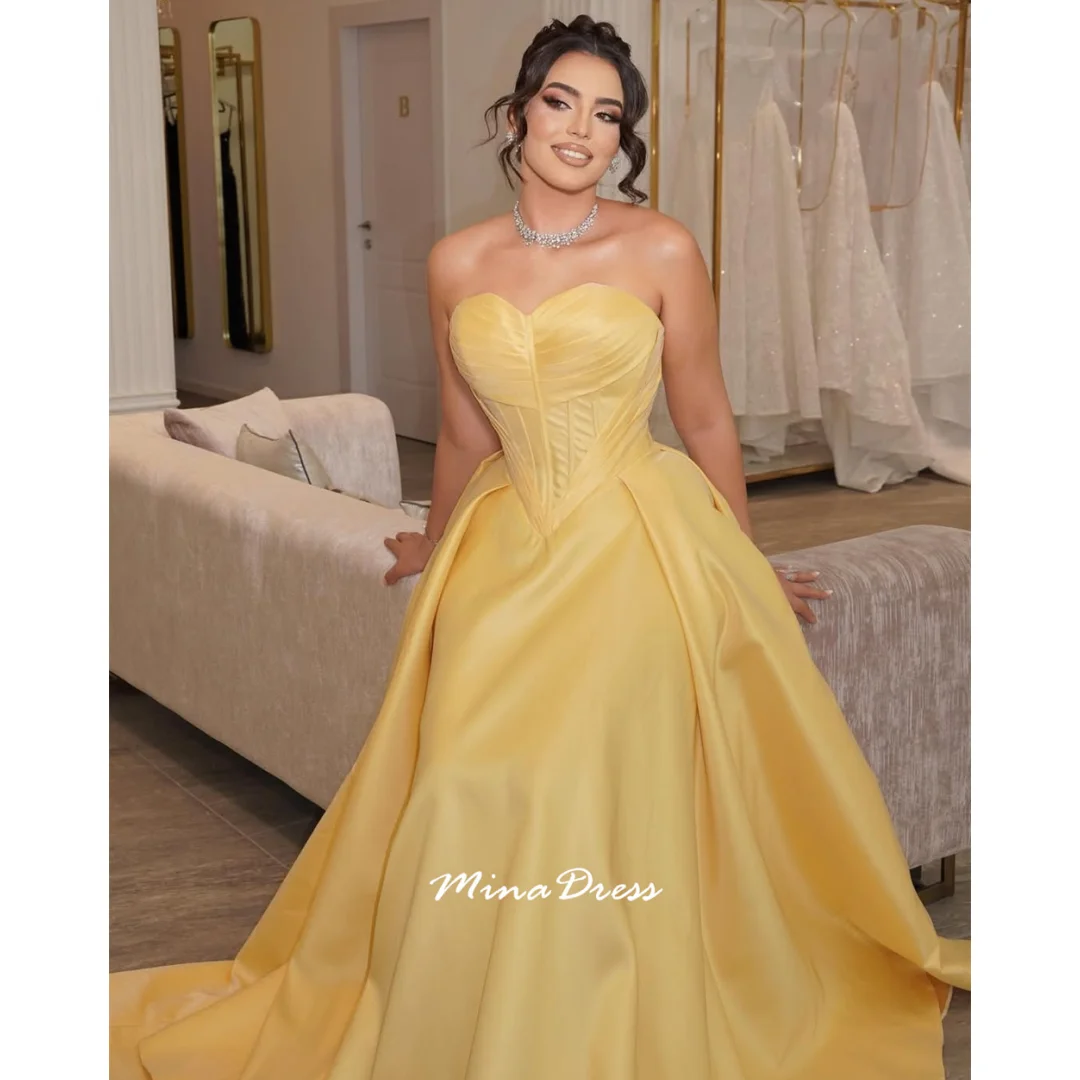 

Mina sweetheart neckline women's elegant dress, suitable for special occasions, flowing sleeveless backless formal dress, custom