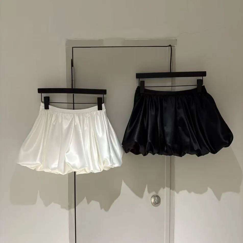 Lixia Summer Hepburn Sle Satin Bright Surface f Skirt High Waist Puffy Skirt Pure Color Retro ort Skirt Bloom Skirt