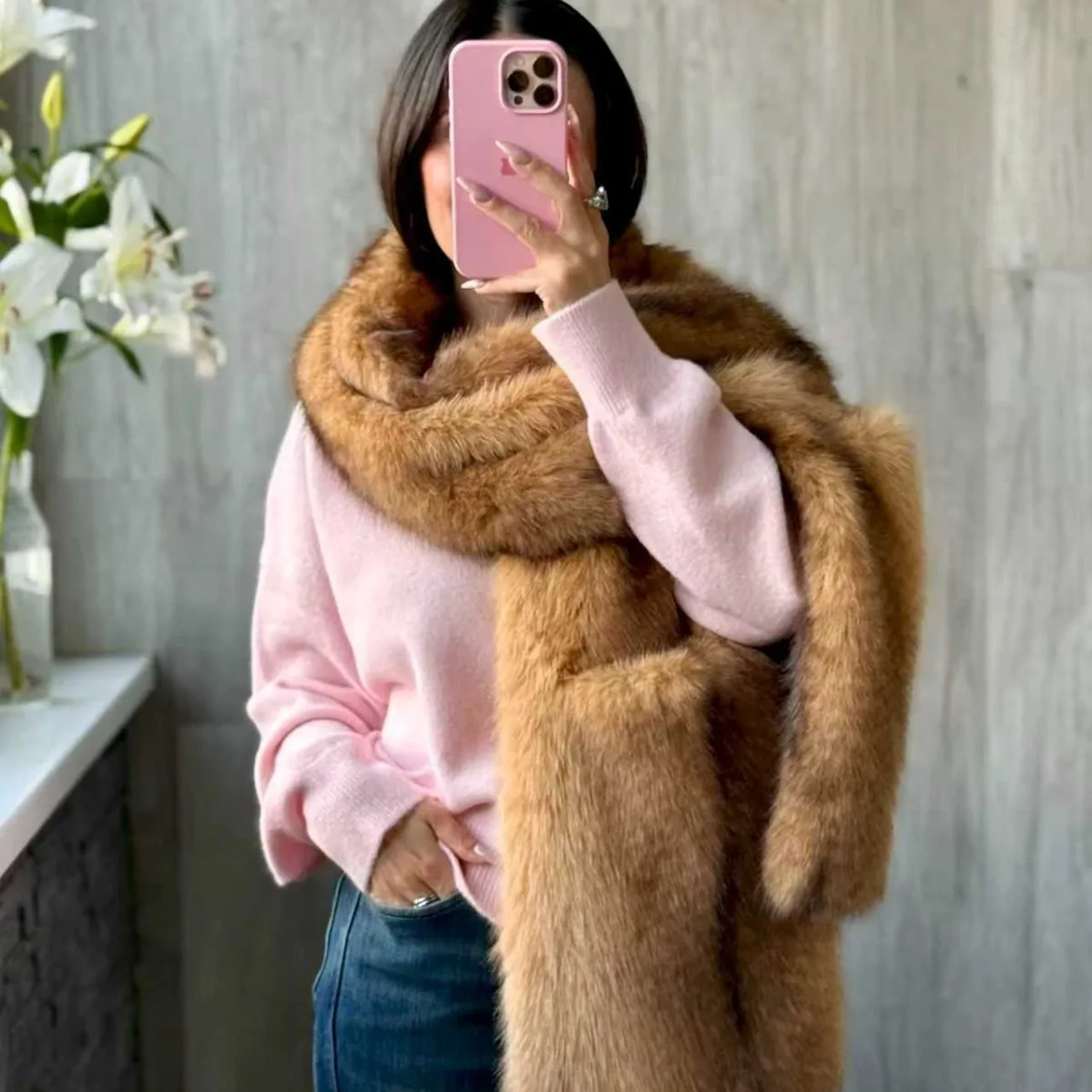 

Women's Light Brown Sleeveless Faux Fur Shawl Coat Loose Warm Elegant Winter Layering Outerwear 2026