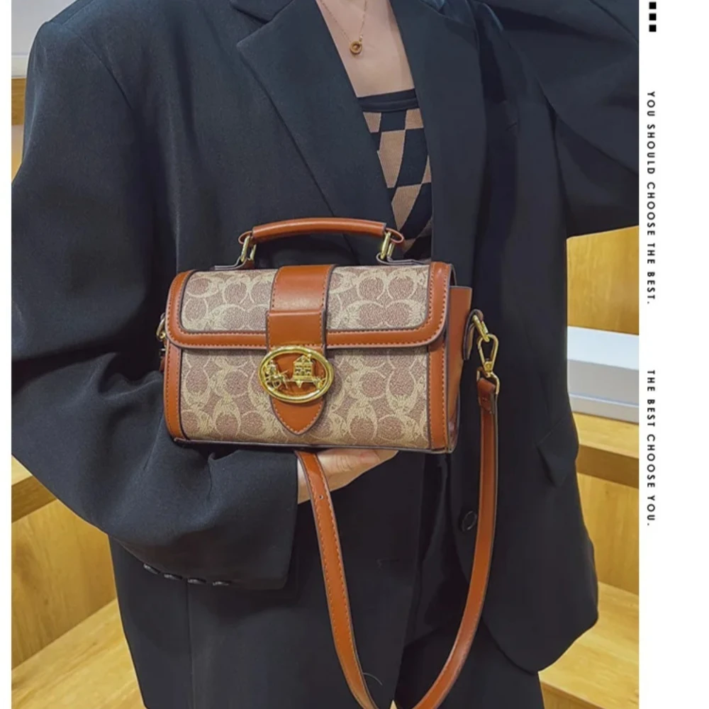 

Vintage women's handbag 2026 new fashionable printed small square bag high-quality PU luxury shoulder crossbody bag