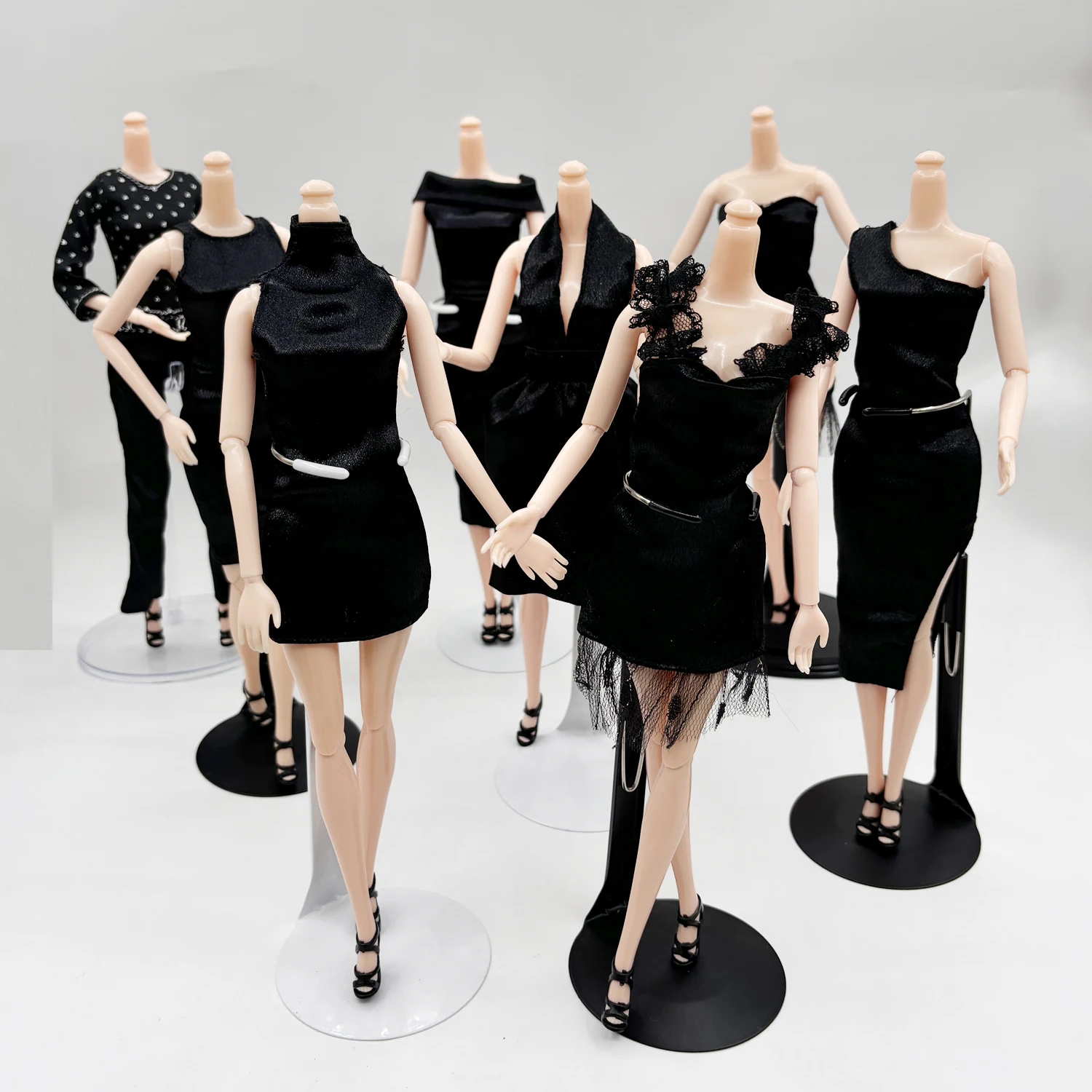 Ręcznie robione 7-częściowe czarne sukienki dla lalek o wysokości 11,5 cala/30 cm, elegancki zestaw akcesoriów dla lalek z długą sukienką, zabawki do zabawy w dom, gra w przebieranki DIY.