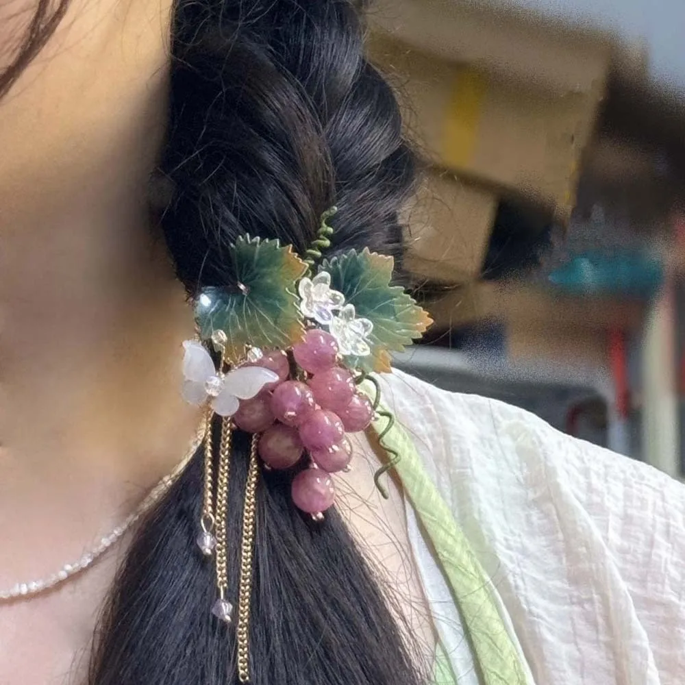 

Creative Waterproof Grape Hair Clip Tassel Small Chinese Style Side Clip Sweet Green Glass Beads Hairpins Gifts