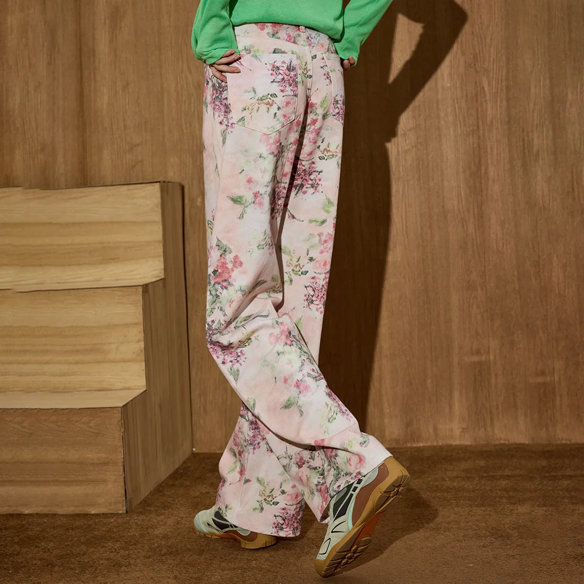 Coolhut 2025 floral impressão jeans feminino outono cintura alta calças de perna larga oriental tinta lavagem denim calças artísticas corte reto