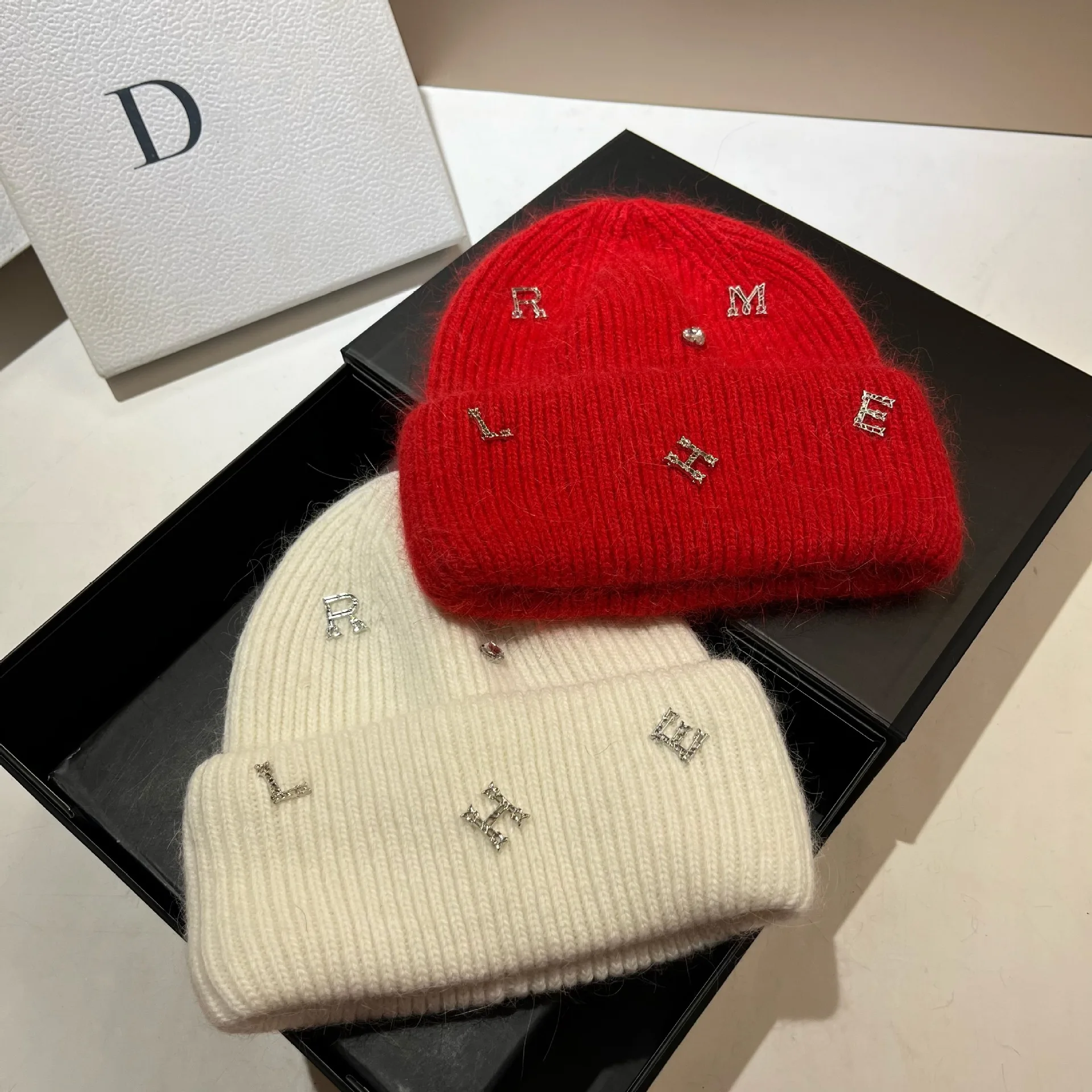 Designer Rhinestones Letter Women\'s Winter Knitted Hat Real Rabbit Fur Warm Beanie Lady Wool Skullies Beanies Skiing Cap