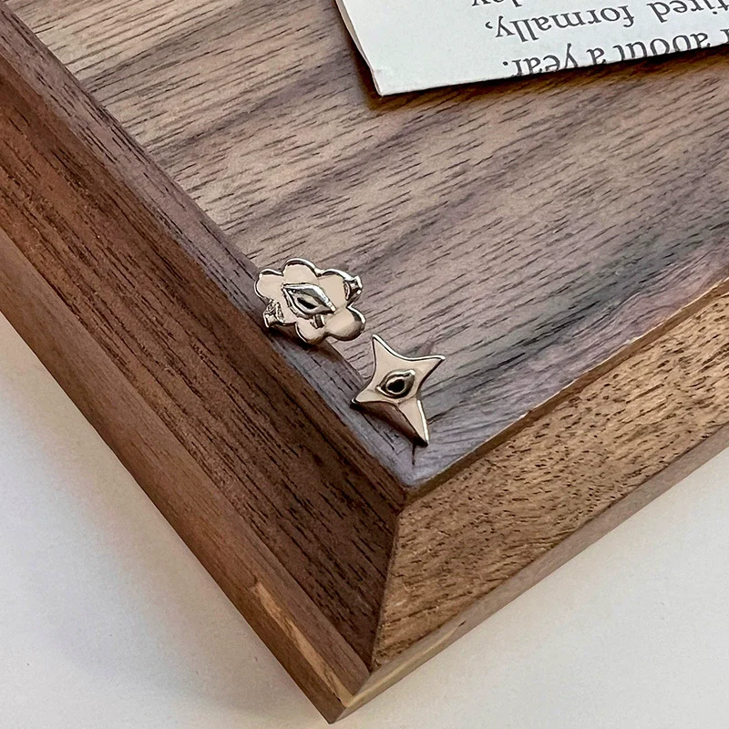 Asymmetry Cloud Star Earrings for Women Y2K Silver Color Metal Punk Small Stud Earrings Trendy Jewelry Accessories Gift