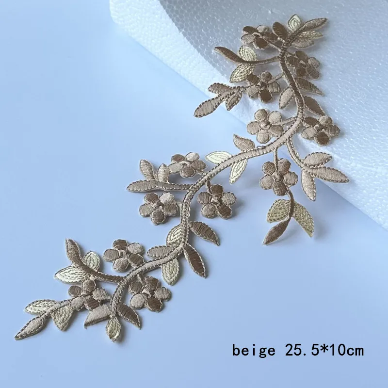 1Pcs Black Blue Plum Blossom Flower Embroidery Patch Applique Clothing Fabric Sticker Iron On Dress Patch Craft Decoration DIY