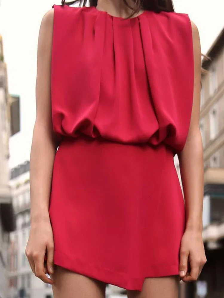 

2025 FDEY European and American style spring new products women's clothing pleated simple temperament sleeveless short jumpsuit