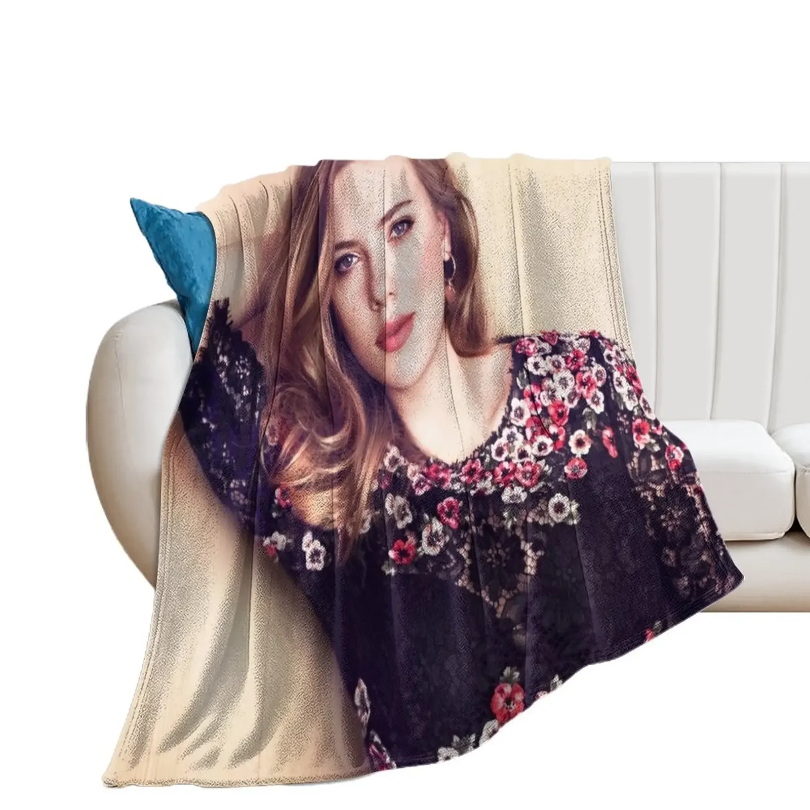 

Scarlett Ingrid Johansson very Beautiful Throw Blanket Luxury Designer valentine gift ideas Weighted Large Blankets