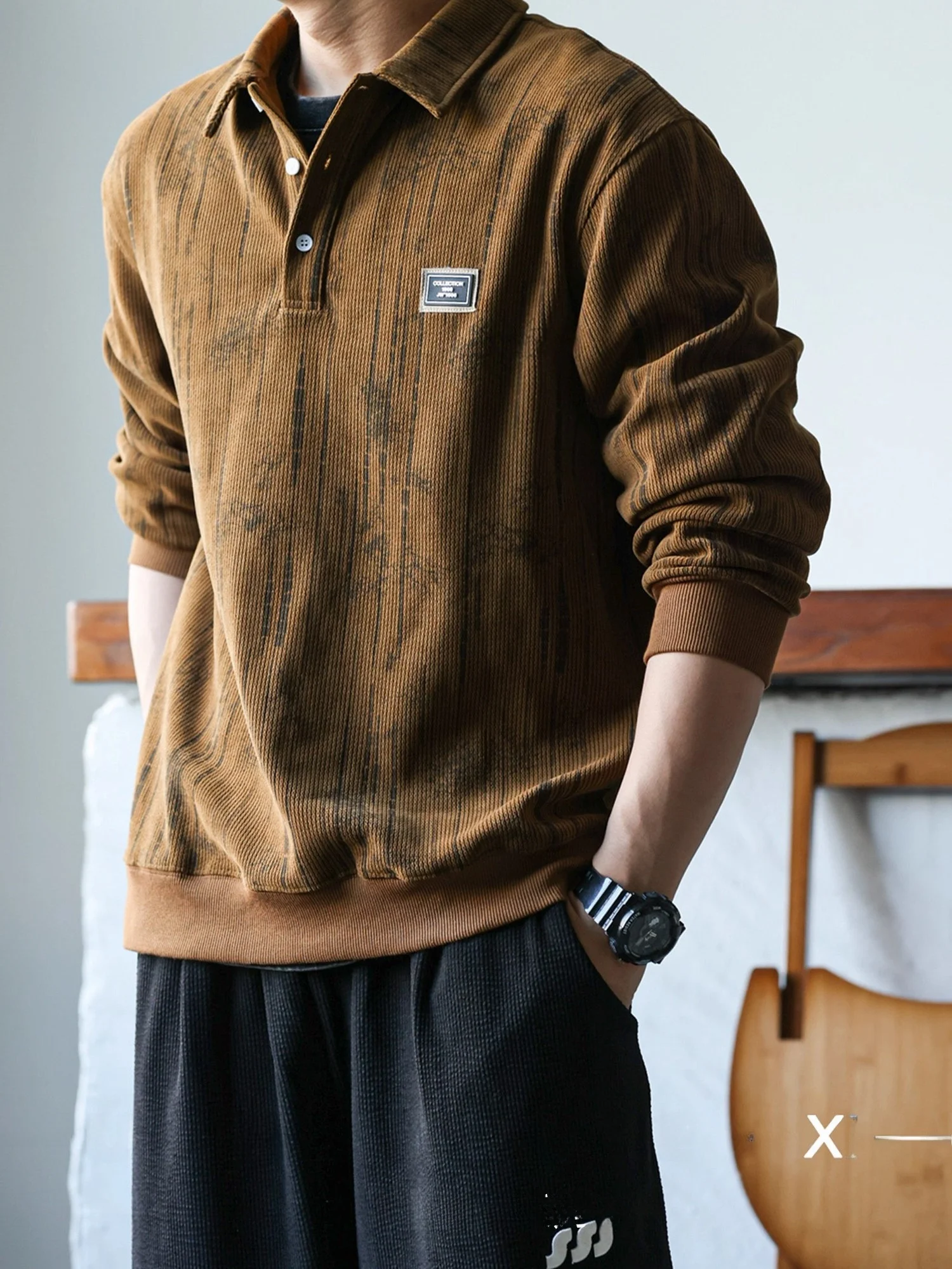 

Loose Fit Casual American Sle Long Sve irt Men's Autumn Winter Vintage Sweatirt Textured Collar Men's Faion