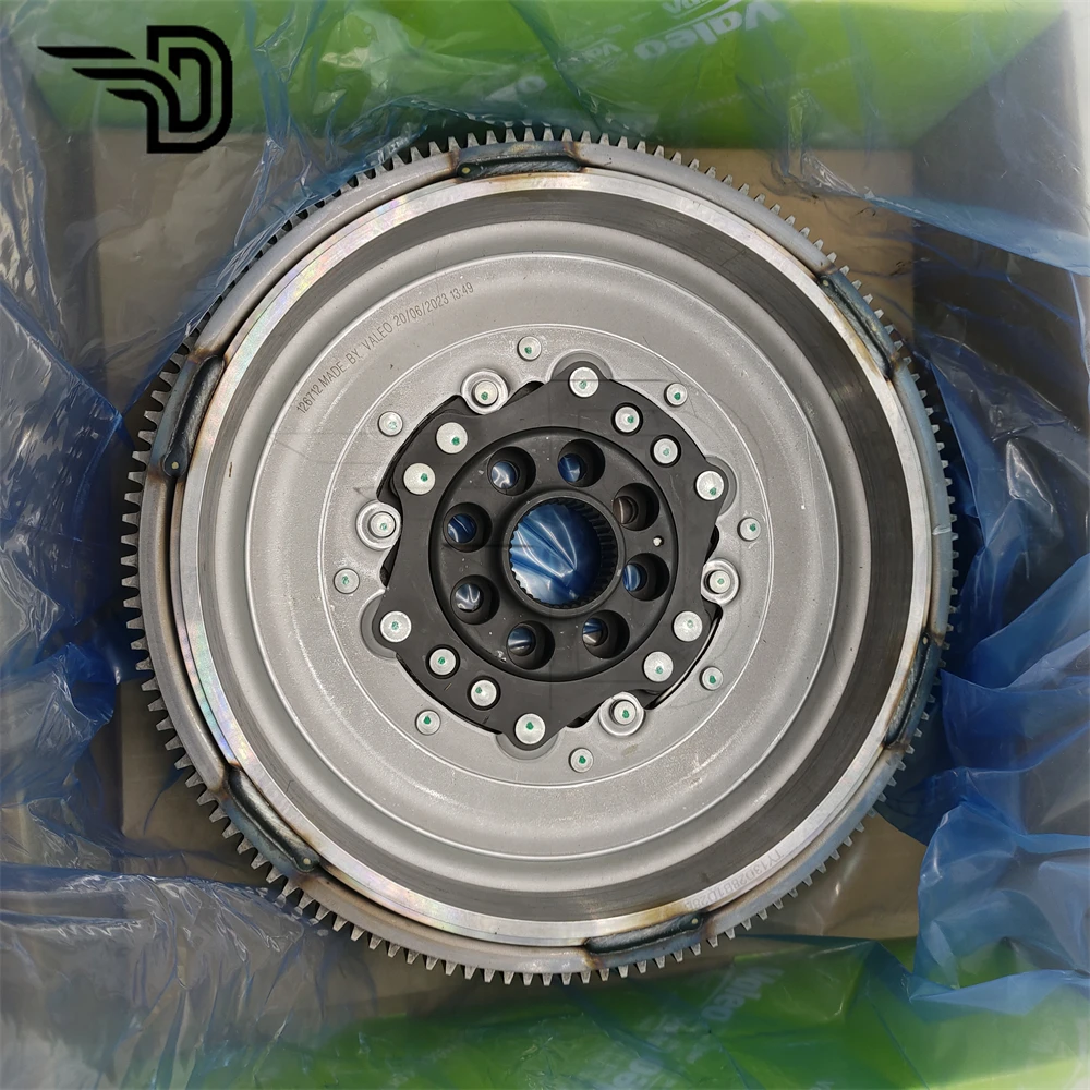 DQ500 0BH 8-hole 135 tooth clutch flywheel suitable for Volkswagen and Audi automotive parts
