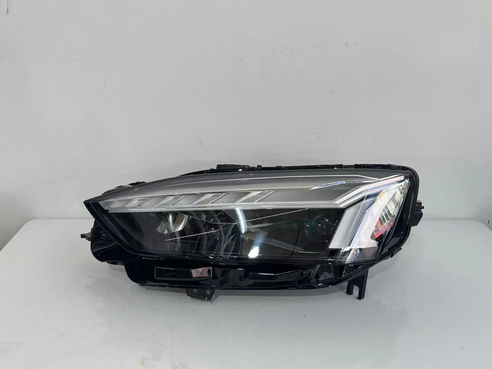 Suitable for A5 S5 RS5 Car Headlights matrix Light-emitting Diode Headlights 2021-2023 Wholesale Price