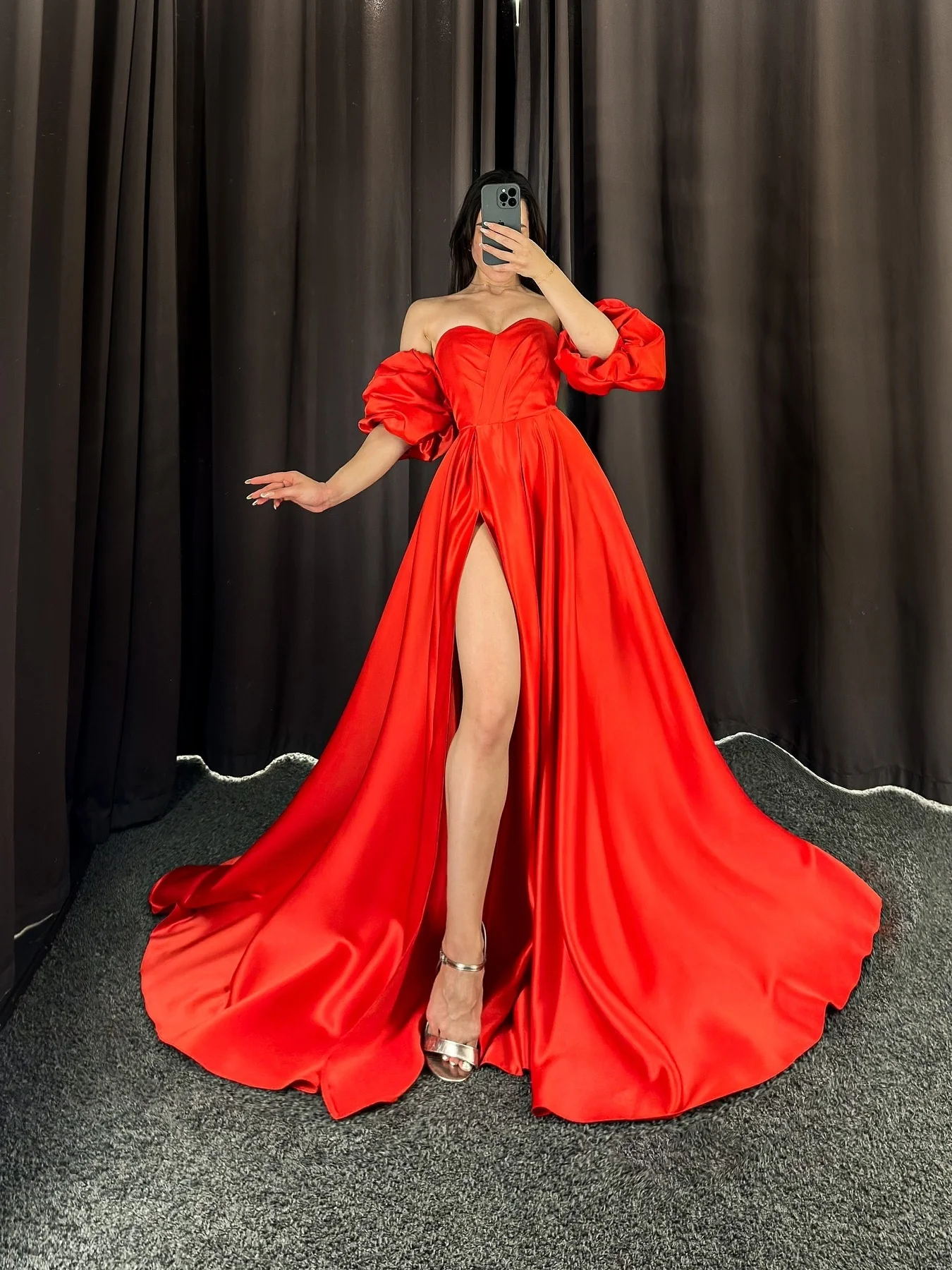 CustomizedCustomized Exquisite Satin A-Line Detachable Sleeve Evening Dresses Strapless Panel Train Bespoke Occasion Gowns Simpl