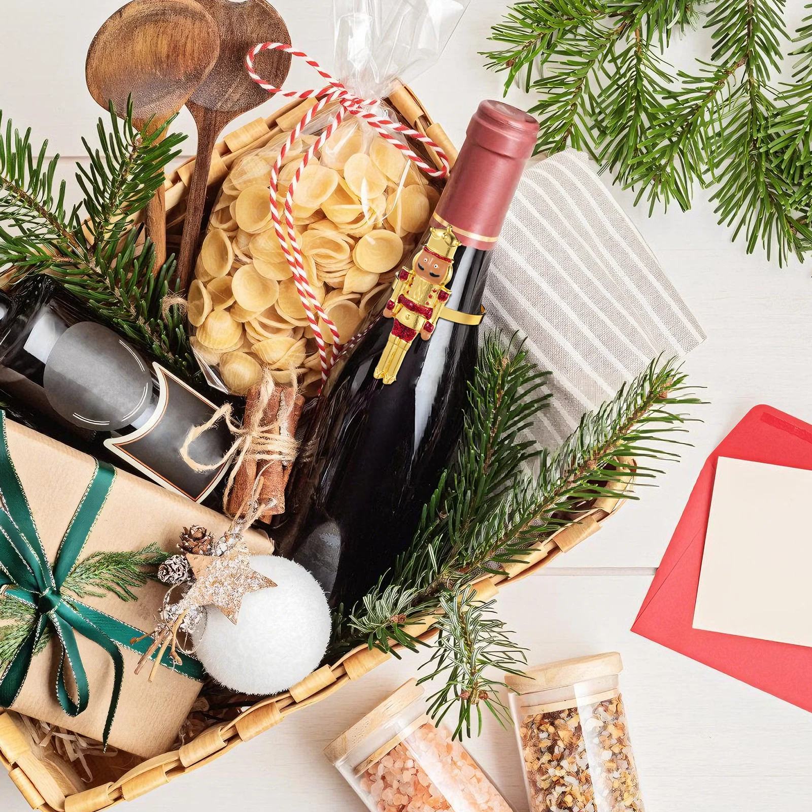 

4Pcs Napkin Ring Set Nutcracker Design Christmas Table Decoration for Family Gathering Dinner Party Alloy Holders