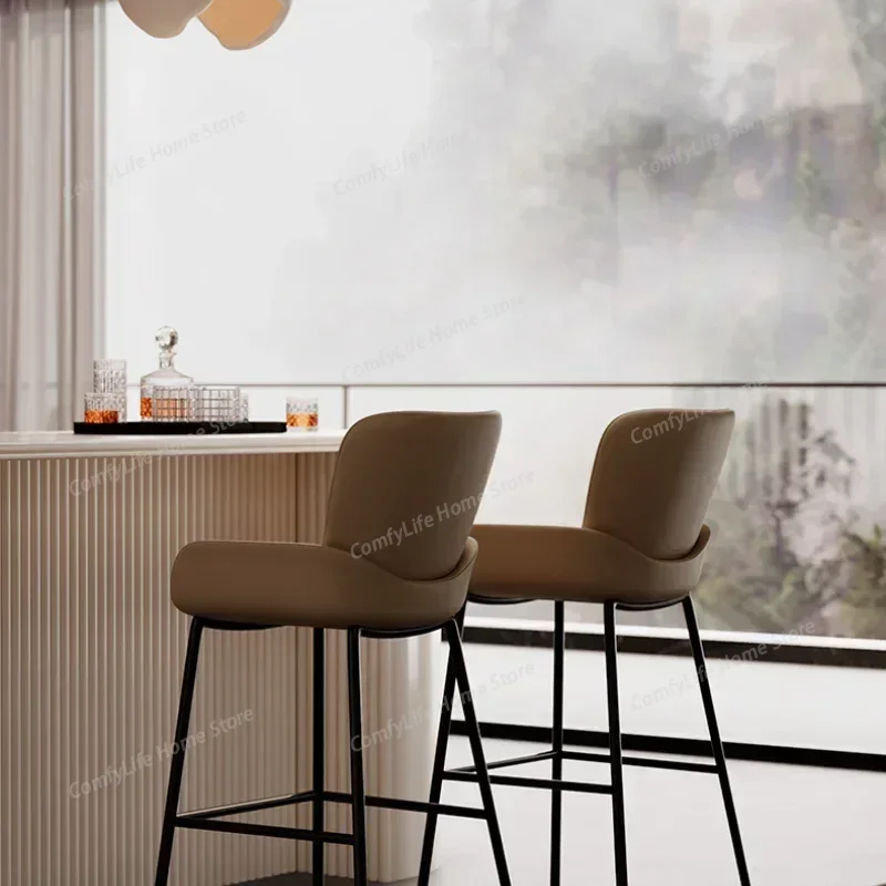 

Island Dining Table Bar Chair High Leather Iron Parties Bar Stool Elegant Luxury Ergonomic Chaise De Modern Little Furniture