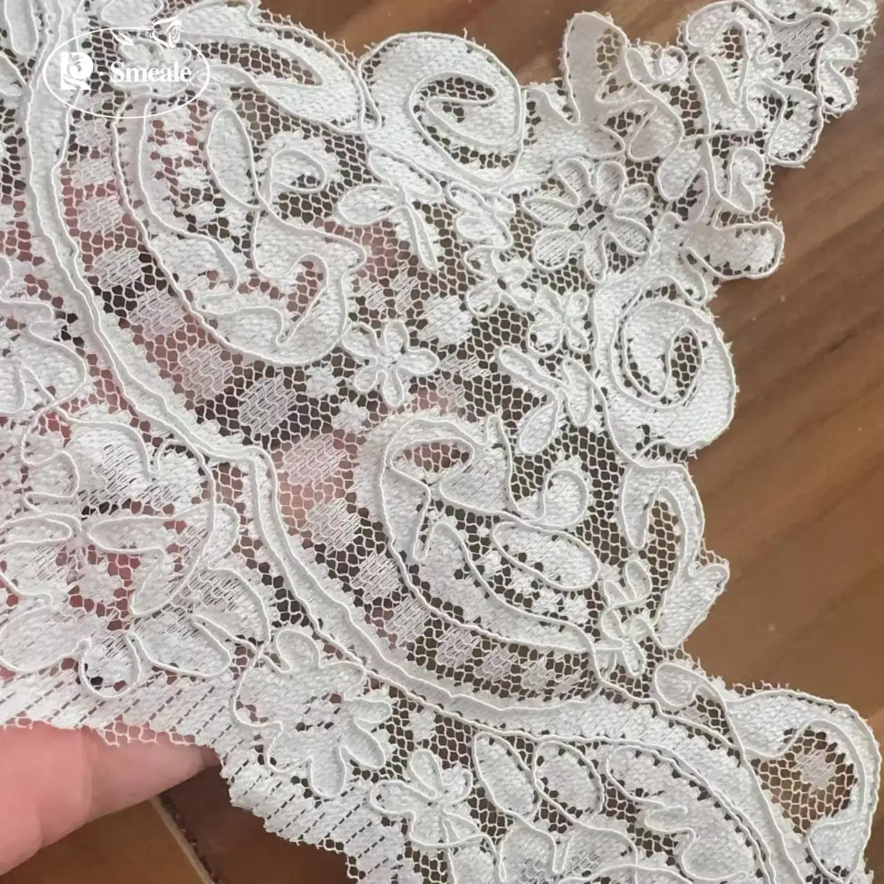 5 Yards/Lot. Seilbestickte Wimpernspitzenborte für Hochzeitskleider, DIY Schleierkantenverzierung. Wellenrand-Spitzenbortenstoff – Detail 6