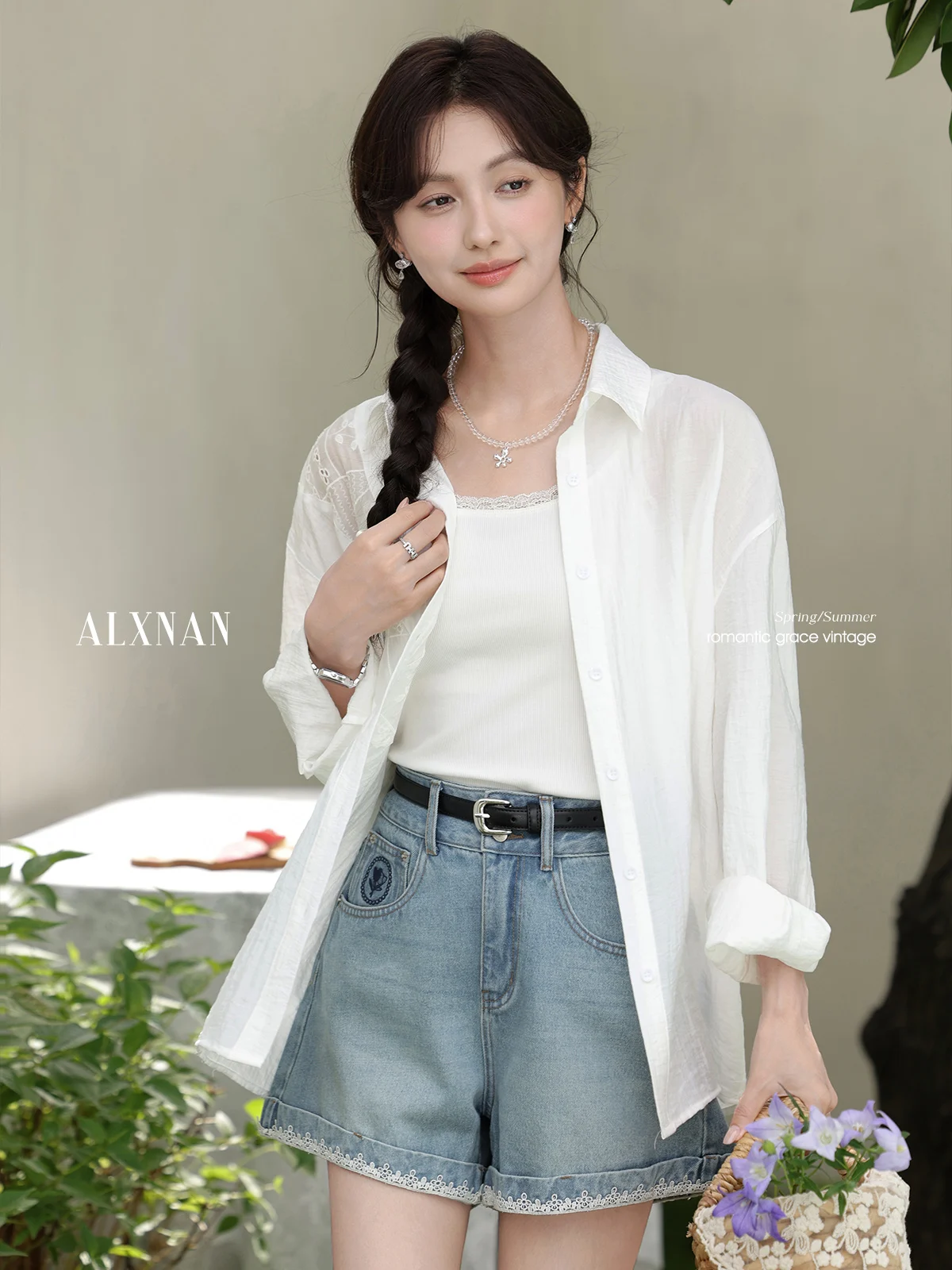 ALXNAN Plus Size Shirt Wit Casual Strand Zonnebrandcrème Lange Mouw Blouses Zomer Elegant Loose-fit Vakantie Dameskleding D11749