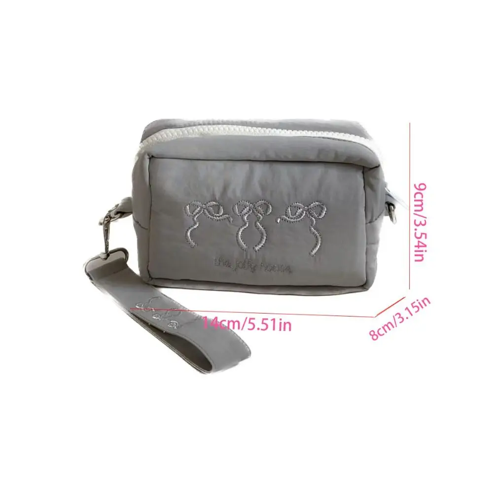 Con cordino con cerniera, cinturino da polso, portafoglio, portachiavi, borsa con fiocco ricamato, borsa per trucco, borsa per auricolari, borsa per rossetto, tasca per monete in nylon