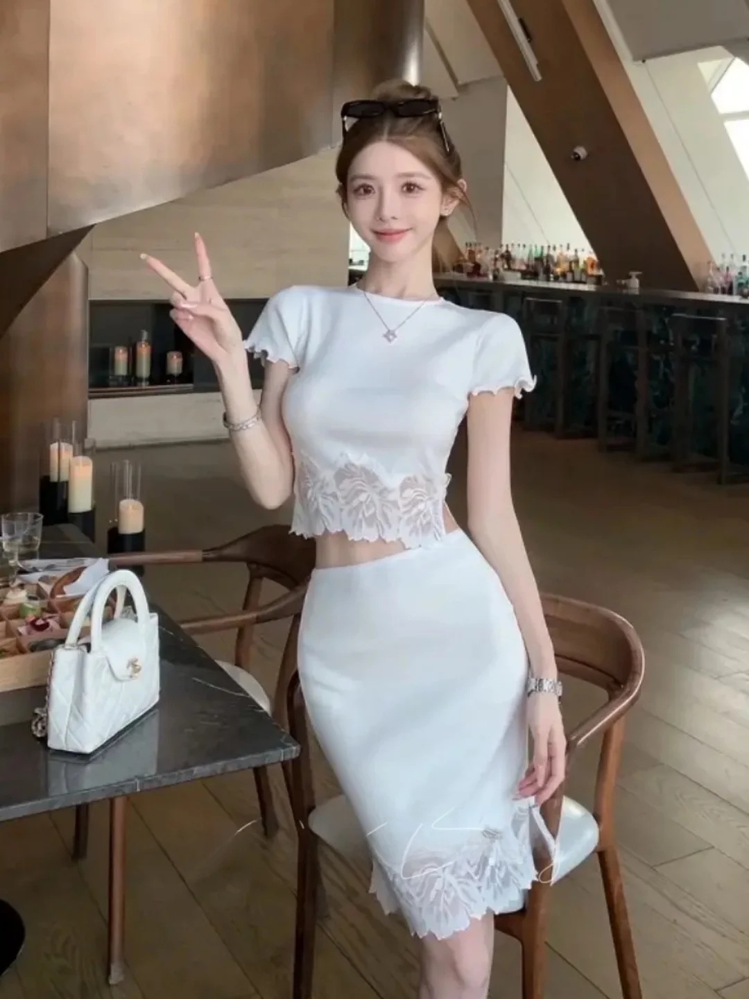 

Summer New Style Lace Splicing Knitted Short Sleeve Top And High Waist Skirt Two-Piece Set Slimming Versatile Elegant Fashion