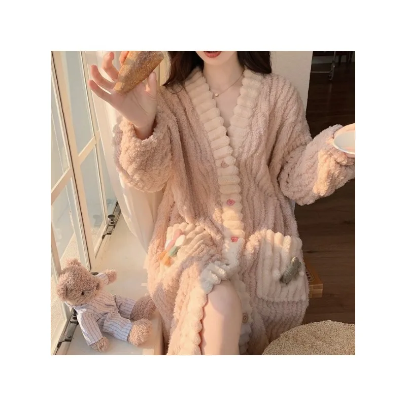 New Fashion Warm Robe Women Button Sleepwear Nightdress Winter Night Wears Pajama Nightgown Long Sleeve Warm Fleece Homewear