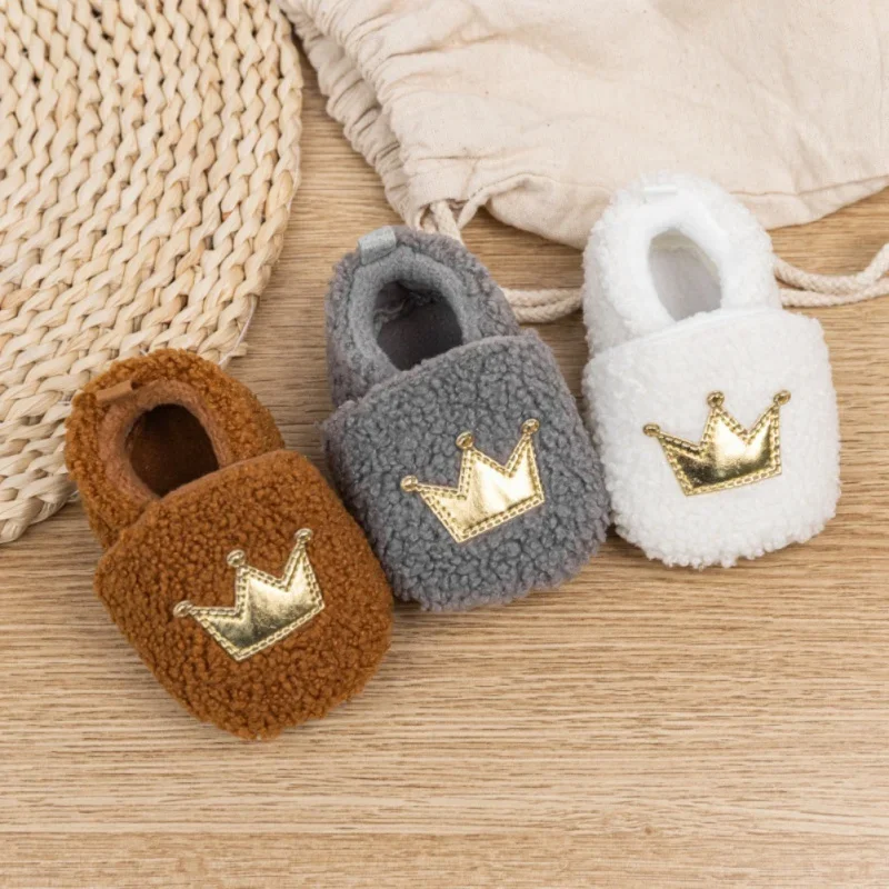 Autumn Winter Lamb Newborn Baby Girl Knitted Shoes Baby Soft Sole Shoes Toddler Shoes Warm and Non Slip First Walker 0-18M