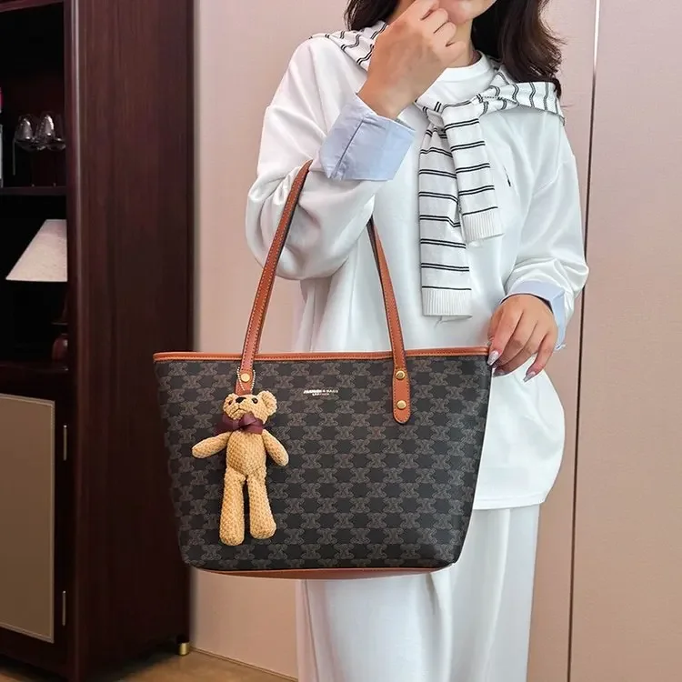 

Luxury Leather Elegant Women Handbag High End Classic Paris Designer Trendy Design Vintage Casual Simple Fashionable Bag