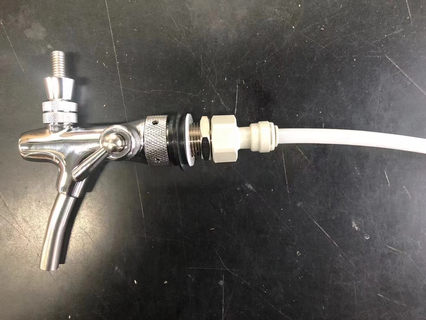 Flow Control Beer Faucet with John Guest