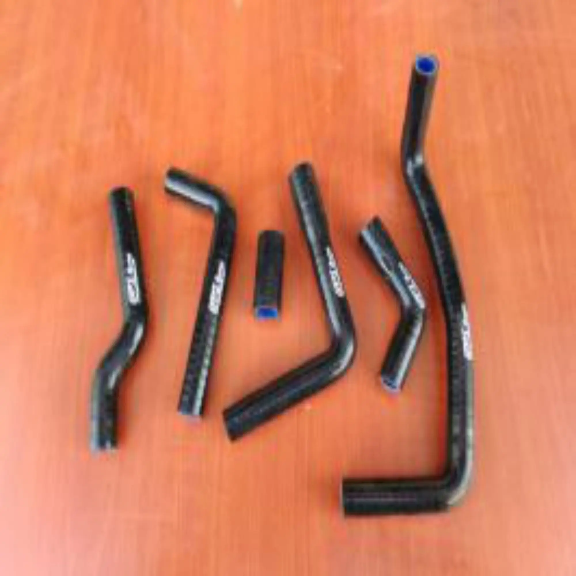 Black Silicone Radiator Hose For 2007-2015 Gas Gas EC125 EC200 EC250 EC300 2007 2008 2009 2010 2011 2012 2013 2014 2015