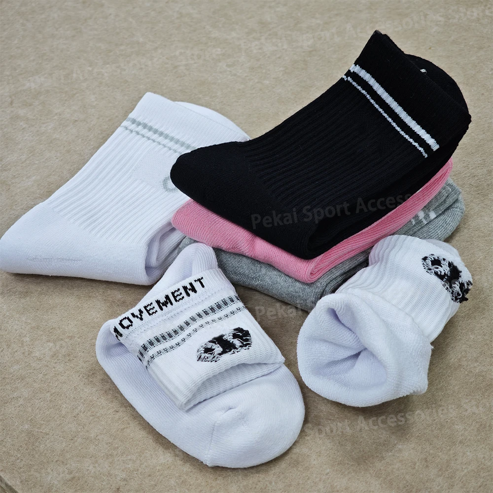 Yoga Socks Unisex Sports Socks Cotton Running Gym Sock Towel Bottom Suitable for All Seasons Soft Comfortable Retro Casual style