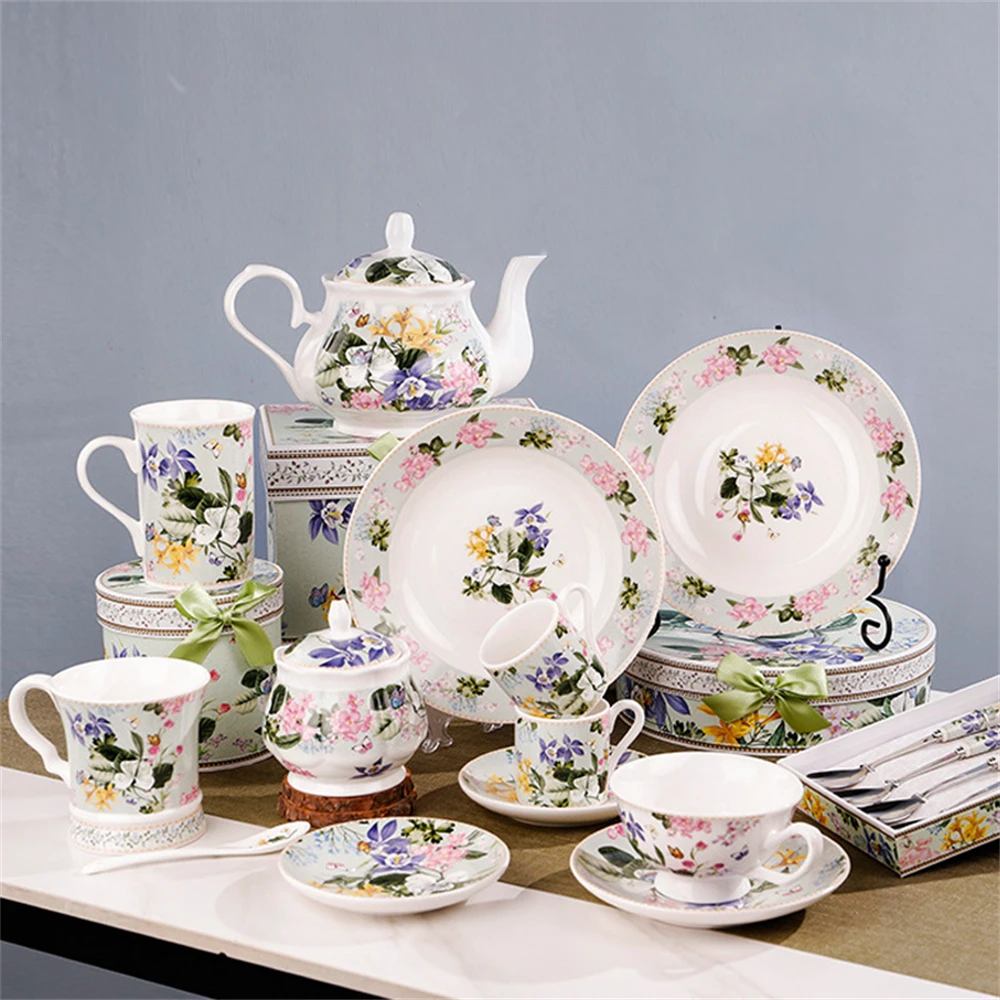 

Creative Flower Butterfly Printing Coffee Cup And Saucer Set Kitchen Supplies Ceramic Goblet Mug Tableware Office Gift Box