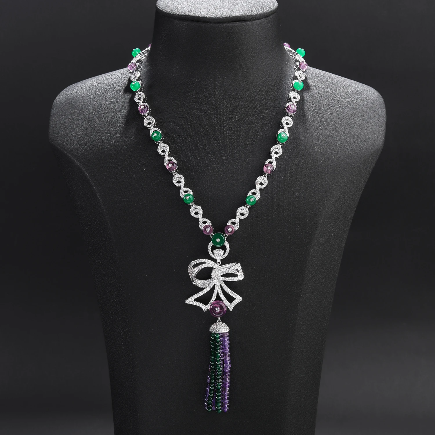 

Luxury Elegant Cubic Zirconia Bowknot Tassels Pendant Design Necklace Lady Party Accessories Wholesale CN11614
