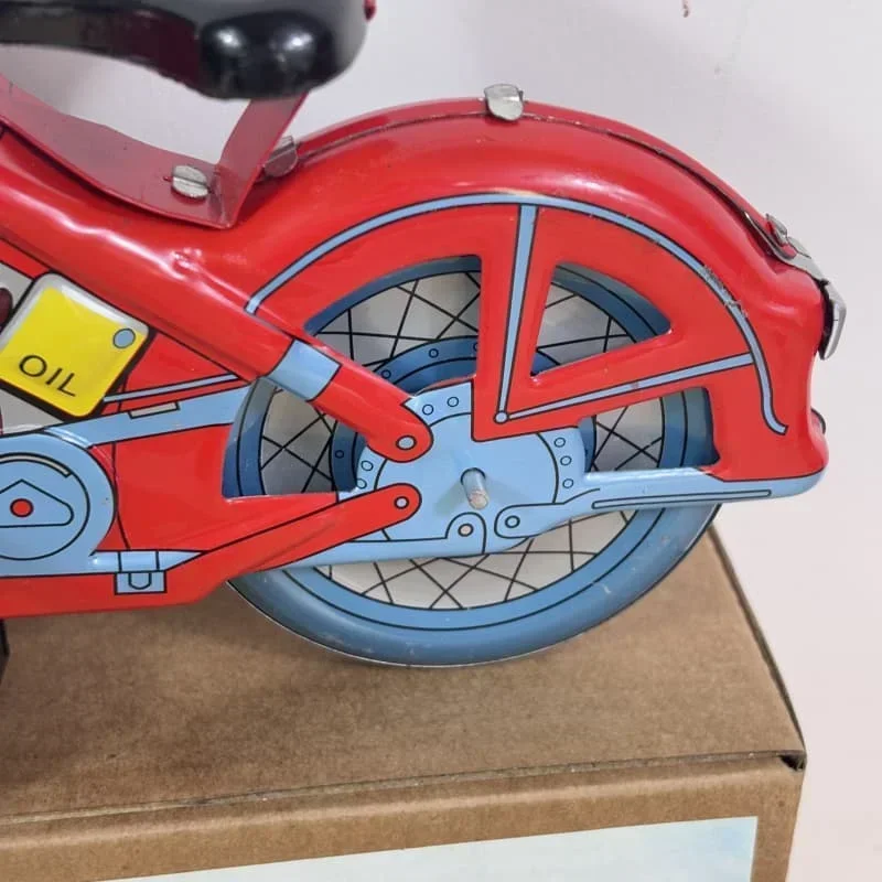 [Divertente] Collezione per adulti Giocattolo retrò a carica Barattolo di metallo Il modello di moto Giocattolo meccanico Figure giocattolo a orologeria modello regalo per bambini