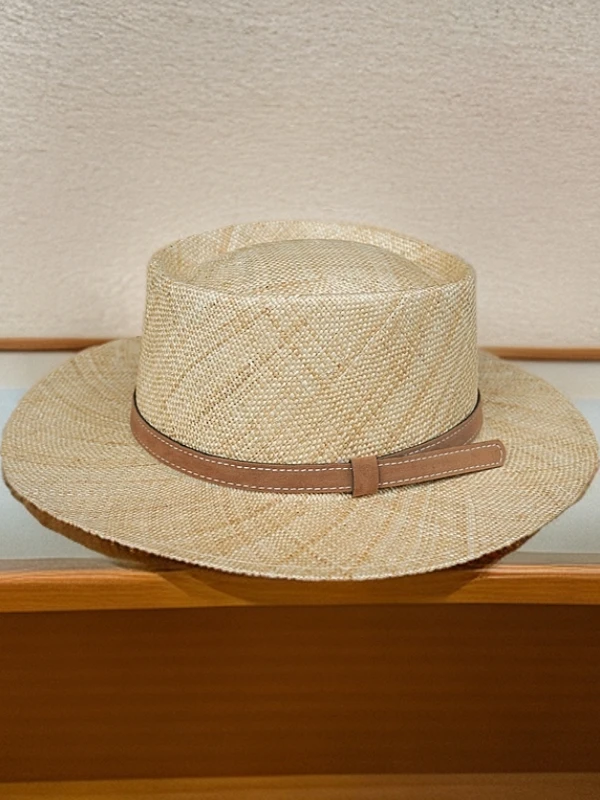 korean-style-versatile-straw-belted-hat-flat-top-sun-hat-for-women-summer-sun-protection-beach-vacation-wide-brim-hat