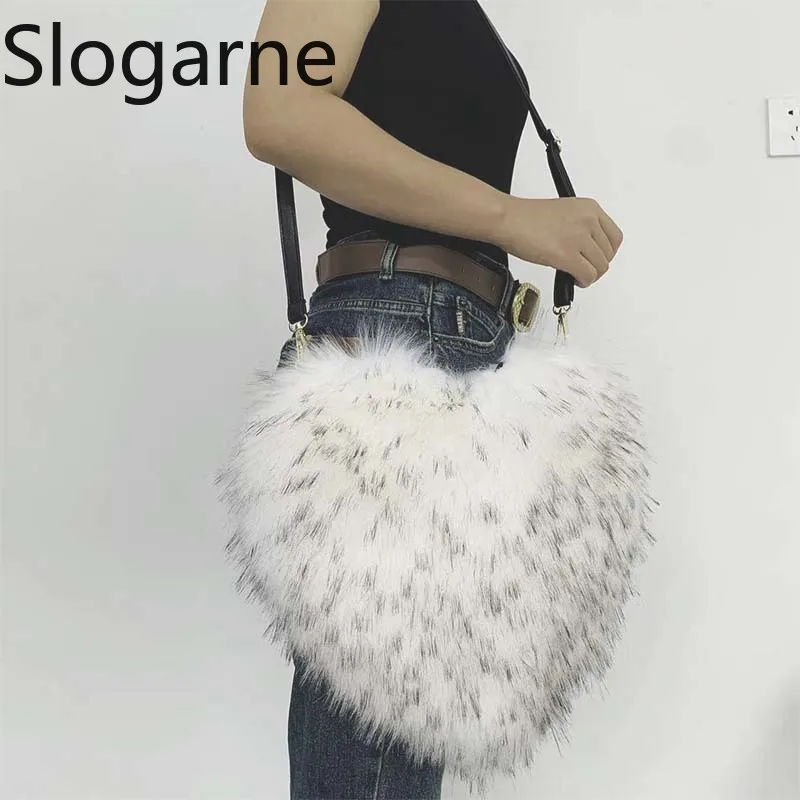 2026 هدايا السنة الجديدة النساء شكل قلب الفراء حقيبة كتف امرأة الحلو الحب فو الفراء حقيبة رقيق الشتاء حقيبة ساع حقائب اليد فروي #4