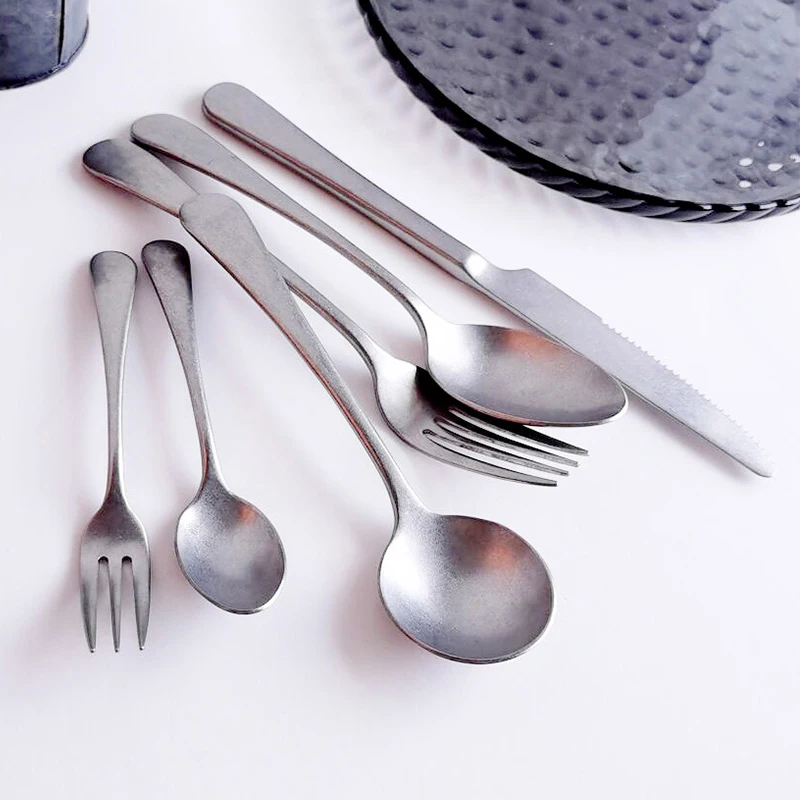 Retro brushed  tableware Set Silver Cutlery Sets Wedding Forks Knives Spoons dinnerware Travel Cutlerystainless steel