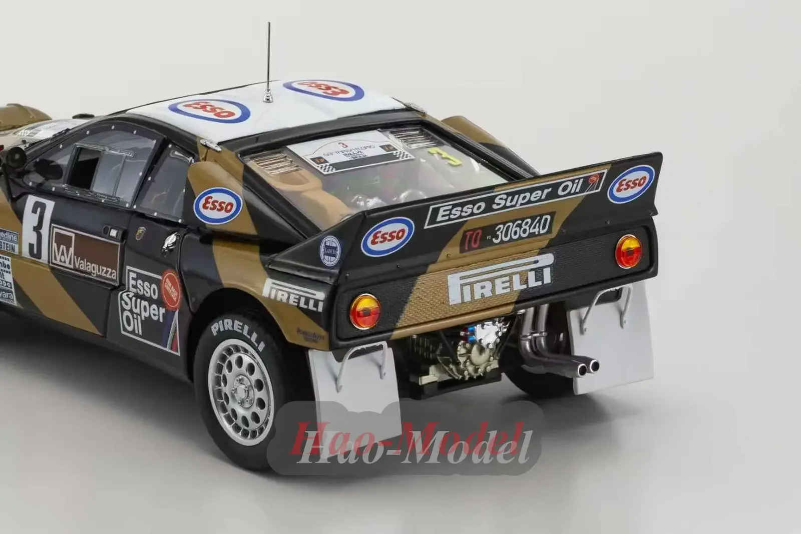 1/18 For Lancia Rally Targa Florio #3 Grifone Esso 1985 Alloy Model Car Diecast Simulation Birthday Gift Hobby Display Ornaments