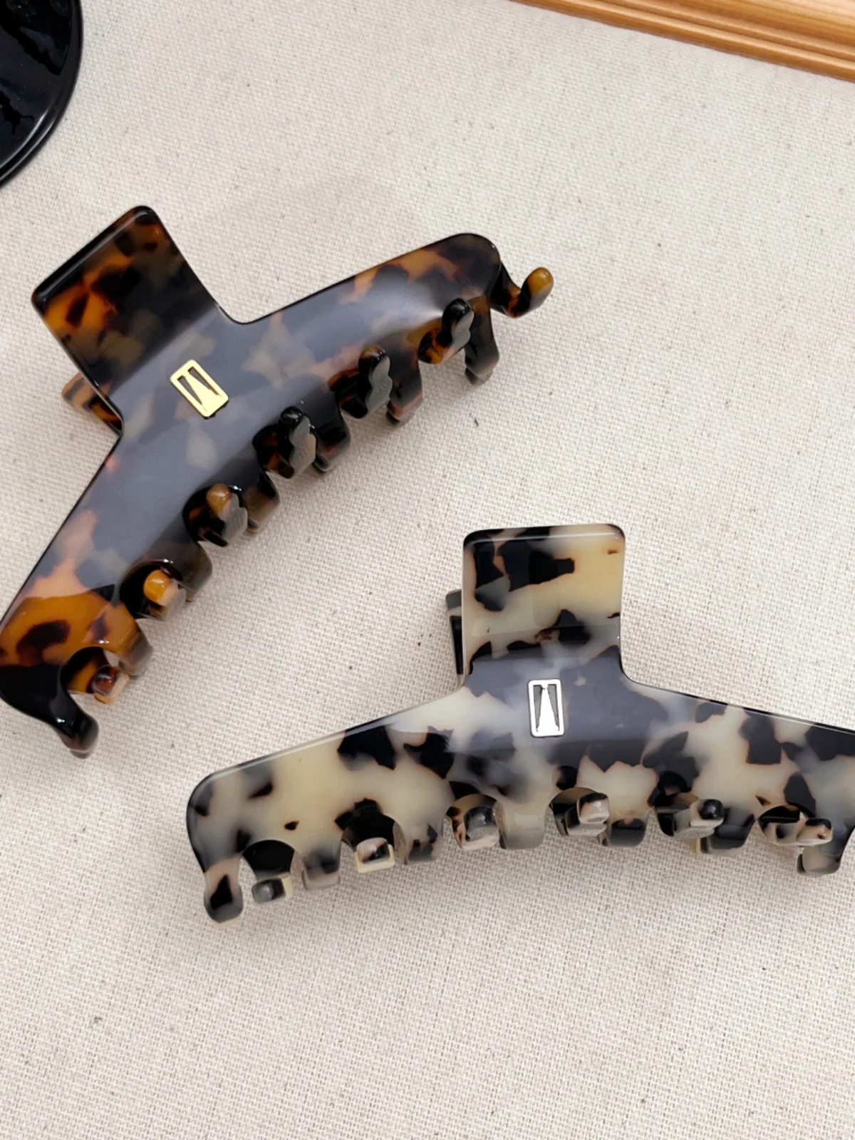 

Simple High-End Color Colion Acetate Resin ark Clip Hair Clip Spring Summer New Sle Faionable Hair Accories