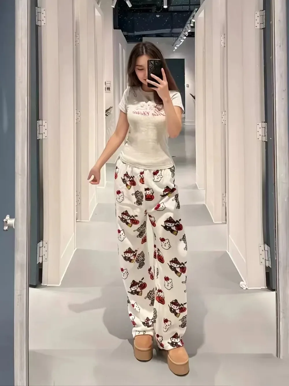 جديد سانريو عيد الميلاد مرحبا كيتي منامة الفانيلا موضة بنطلون المرأة Kawaii الصوفية أنيمي الكرتون عادية المنزل بانت الخريف