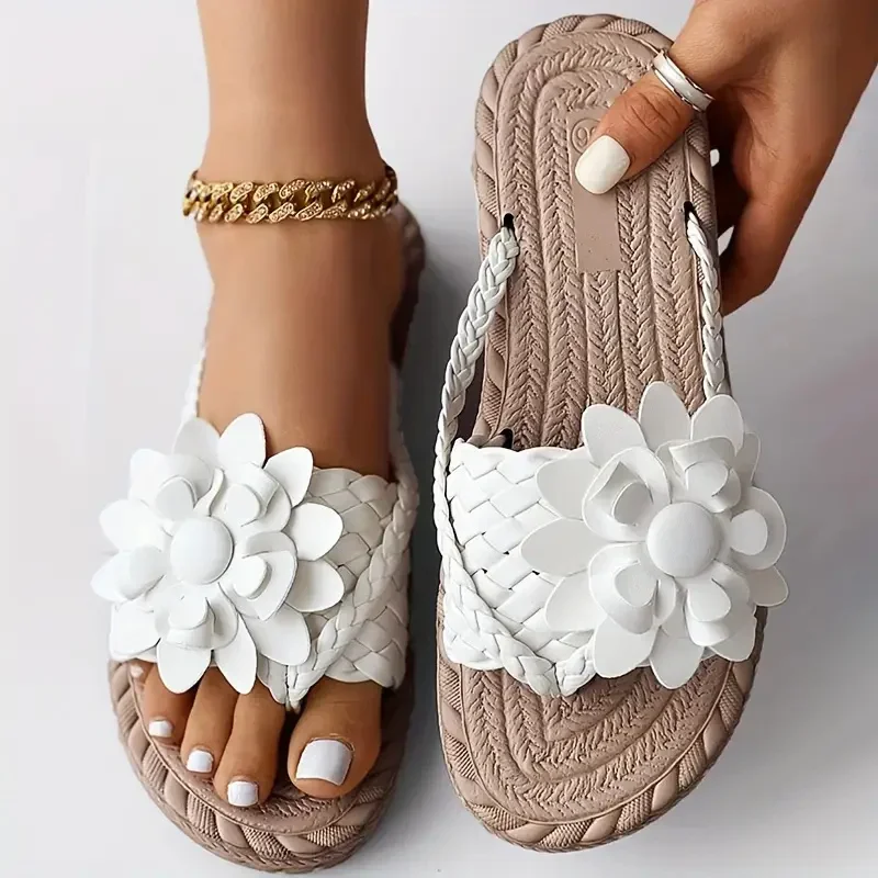 2024 Summer Women Slippers Casual Shoes Flat Vacation Holiday Braided Floral Pattern Slippers Toe Post Beach Flip Flops Slides